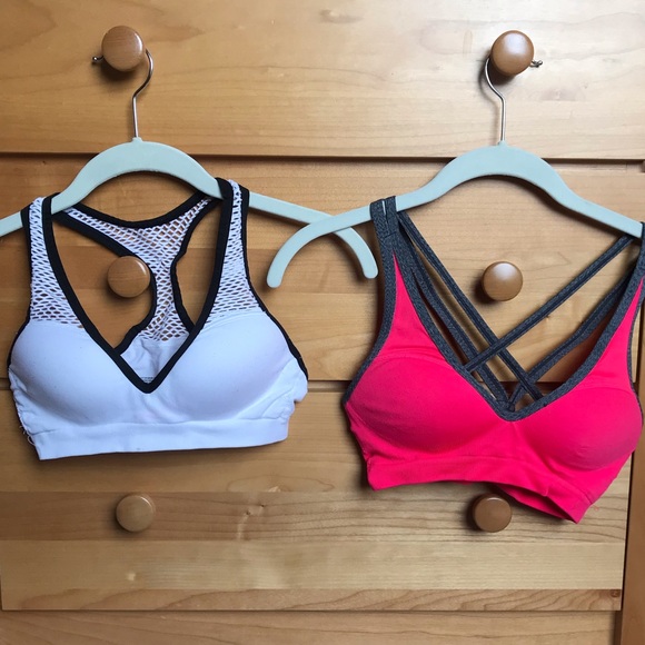 VS PINK sports bra - Picture 3 of 3